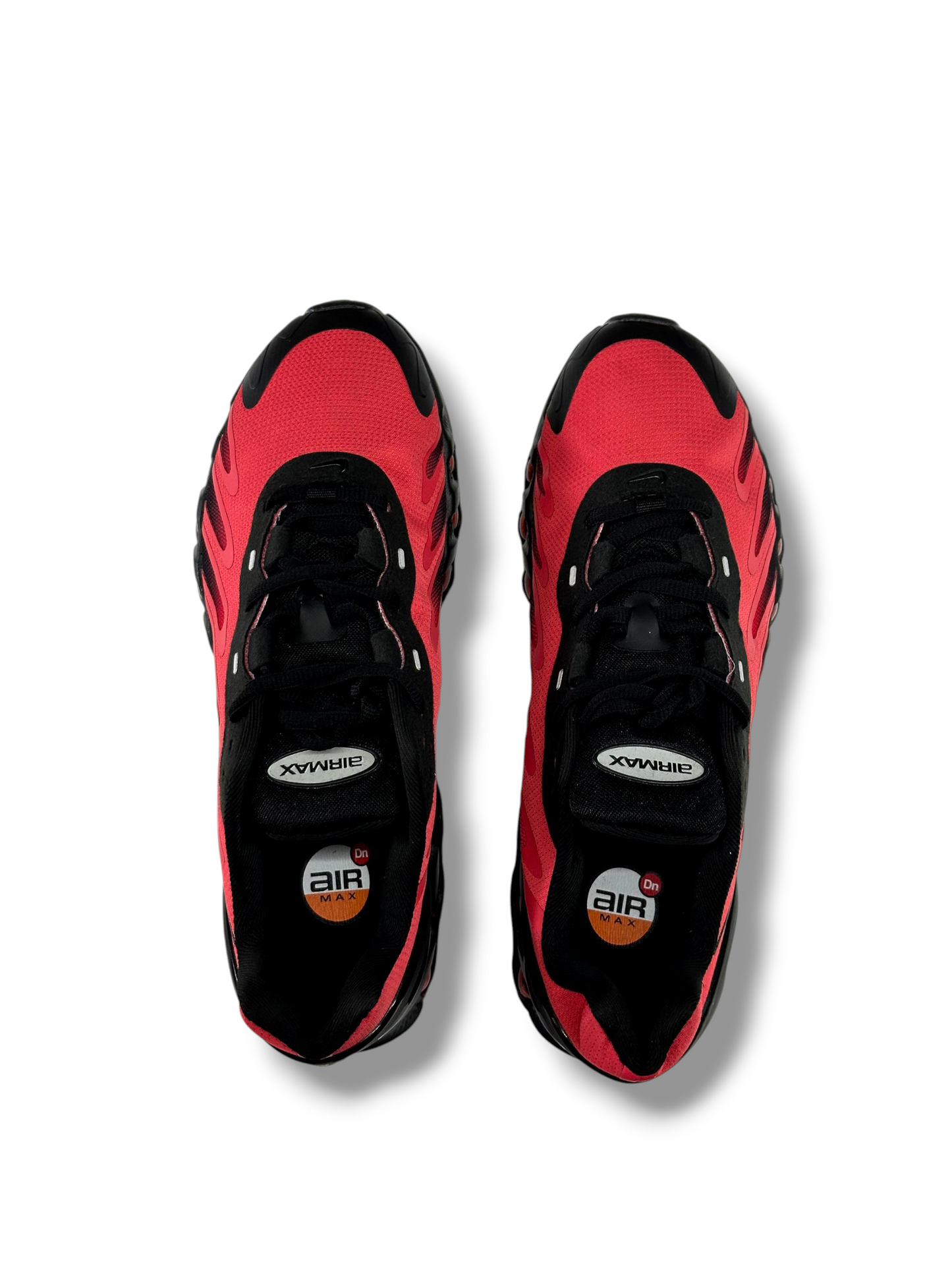 NIKE AIR MAX DN8