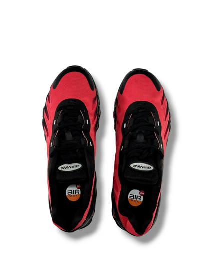 NIKE AIR MAX DN8
