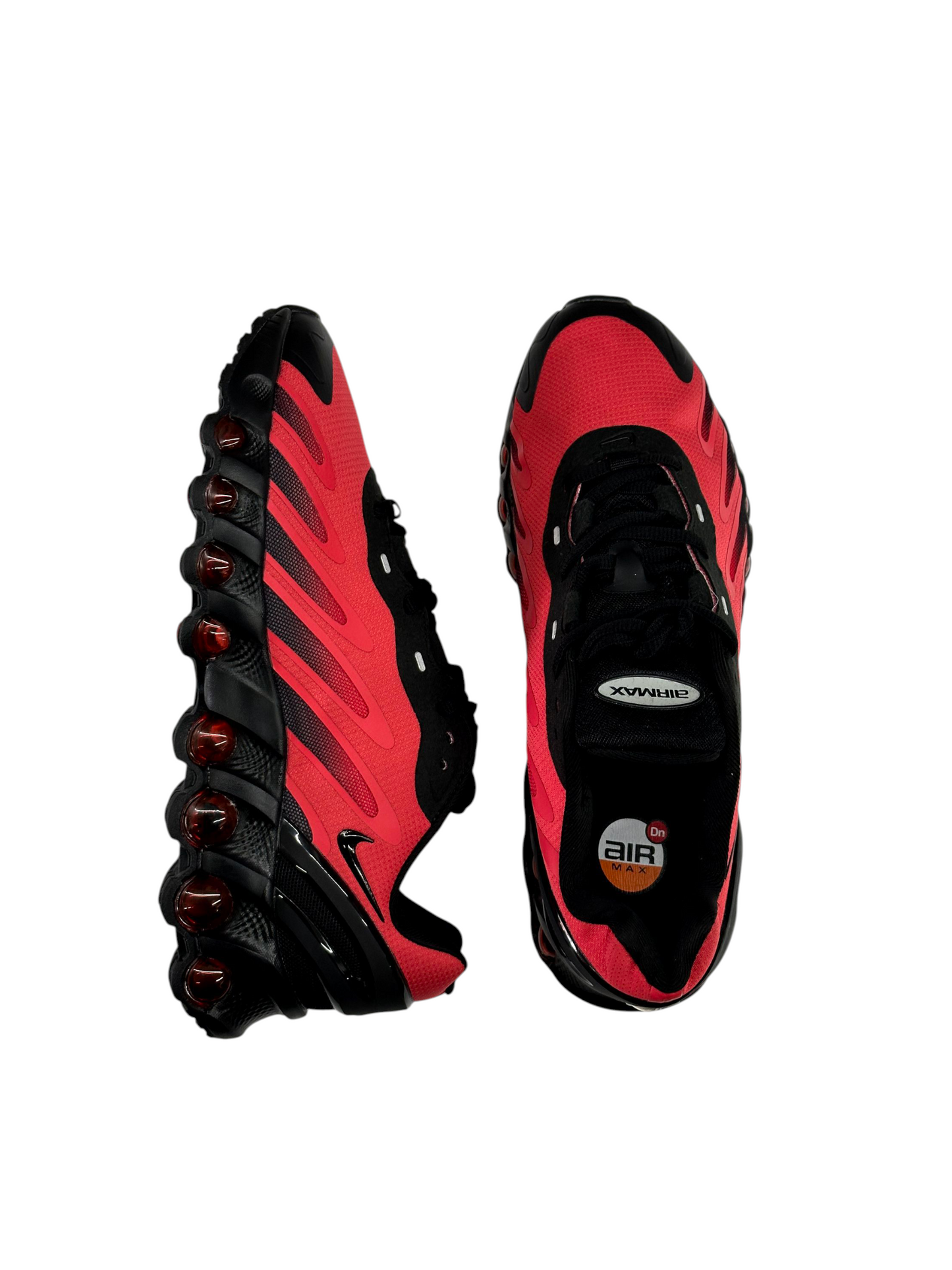 NIKE AIR MAX DN8